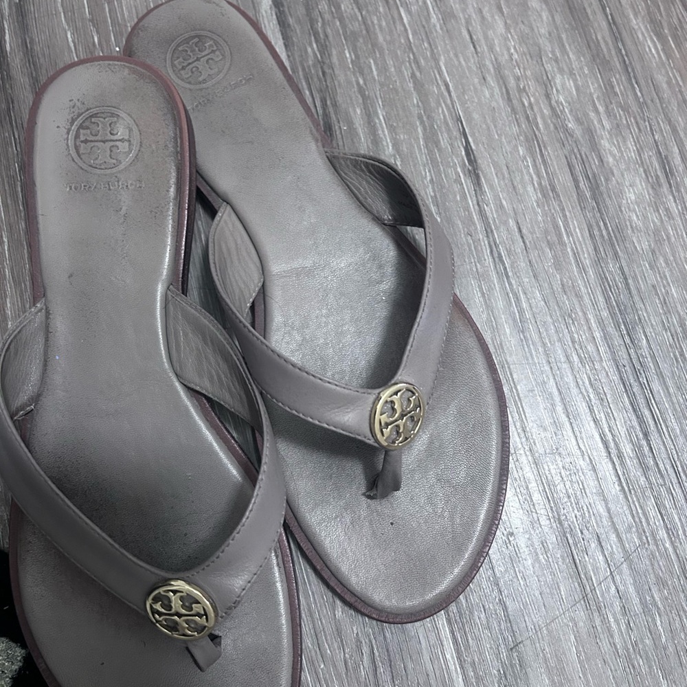 Used Tory Burch Gray/Taupe Flip Flops for Women